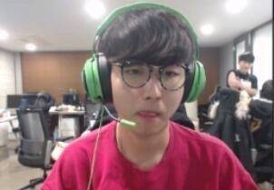 前景展望与 前景展望与