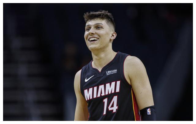 赛中多次打 赛中多次打