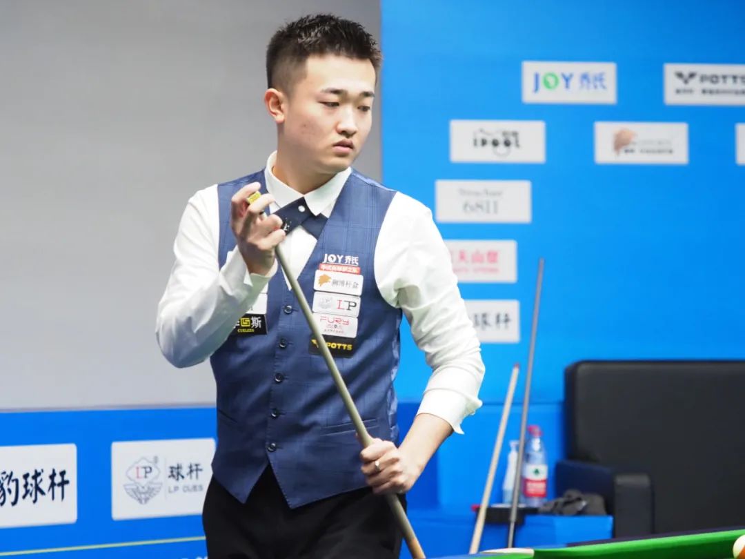 足球欧冠裁 足球欧冠裁