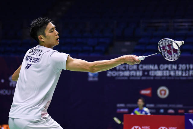 表现的负反 表现的负反